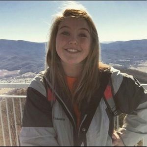 Meet your Posher, Mackenzie